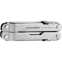 Leatherman Supertool 300 Perkakas Multifungsi Tugas Berat Bilah Baja Tahan Karat 420HC dengan Sarung Kancing Nilon - Kotak