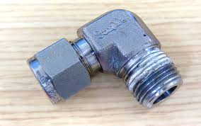 Stainless Steel Swagelok Tube Fitting, Male Elbow, 3/8 in. Tube OD x 3/8 in. Male NPT