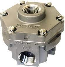 Quick Exhaust (1/4" NPT x 3/8" NPT), SST | QE-3-316