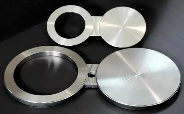 SSI SPECTACLE BLIND RF A516GR70 150# 8" FF: 18MM